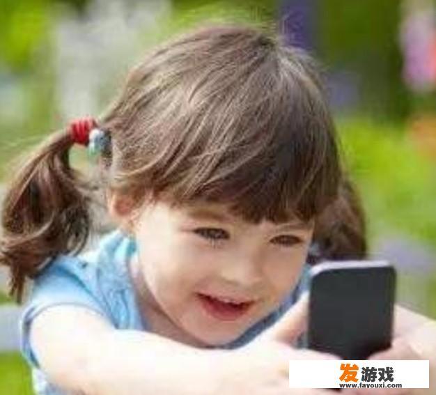 暑假，怎样管理喜欢玩电脑和手机的孩子？