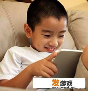 暑假，怎样管理喜欢玩电脑和手机的孩子？