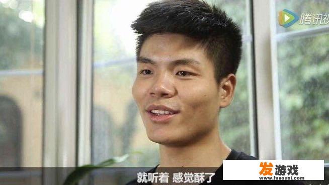lol：辣个男人回来了！上单之光Gogoing开启直播，黑暗势力能否再度来袭？