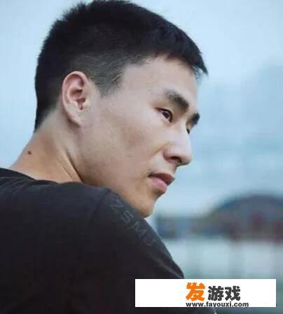 Dota2的zsmj参加全明星赛，比赛太认真却被喷，为什么？