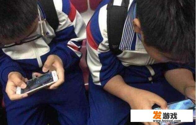 如果当年Xbox和PS游戏机没有禁售而是走入国内市场，现在主机会成为主流吗？