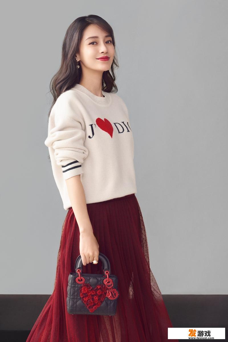 少女感十足的Angelababy有哪些好看的私服搭配？