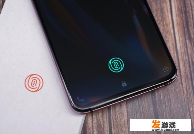 2300左右的游戏手机推荐？