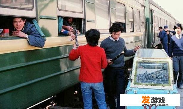 1986年的中国文化体制下，要研发一款大型3D多人在线互动角色扮演网络游戏会做成什么样？