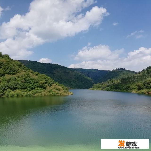 想制作手机上的APP，该学习什么编程语言？