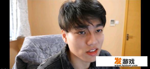 400w粉丝让女友一朝“败光”，B站游戏1哥隐私被公开，某幻前程尽毁，你如何评价？