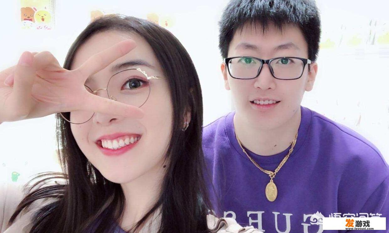 LOL解说管泽元被曝“靠女上位”，被游戏圈女大佬开撕，是怎么回事？