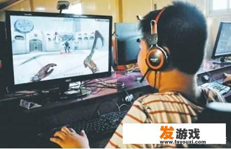 对小区违建的监管不足和措施？
