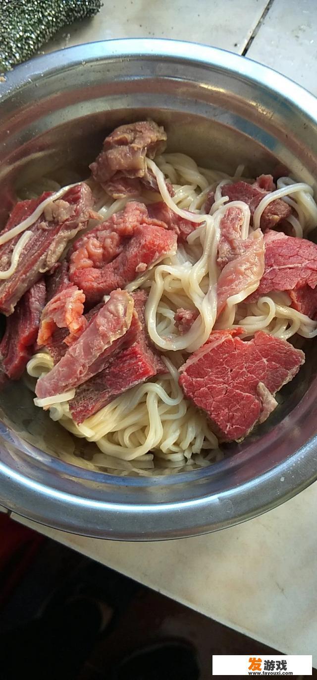两个人在家特无聊，可以做些什么有趣的游戏呢？