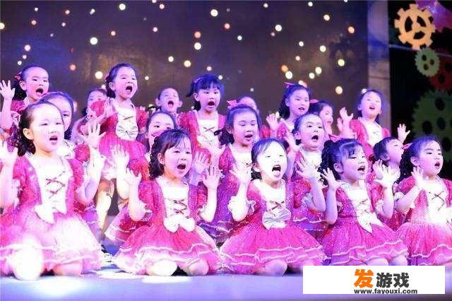 表演游戏对于不同年龄幼儿的教育作用分别有哪些？