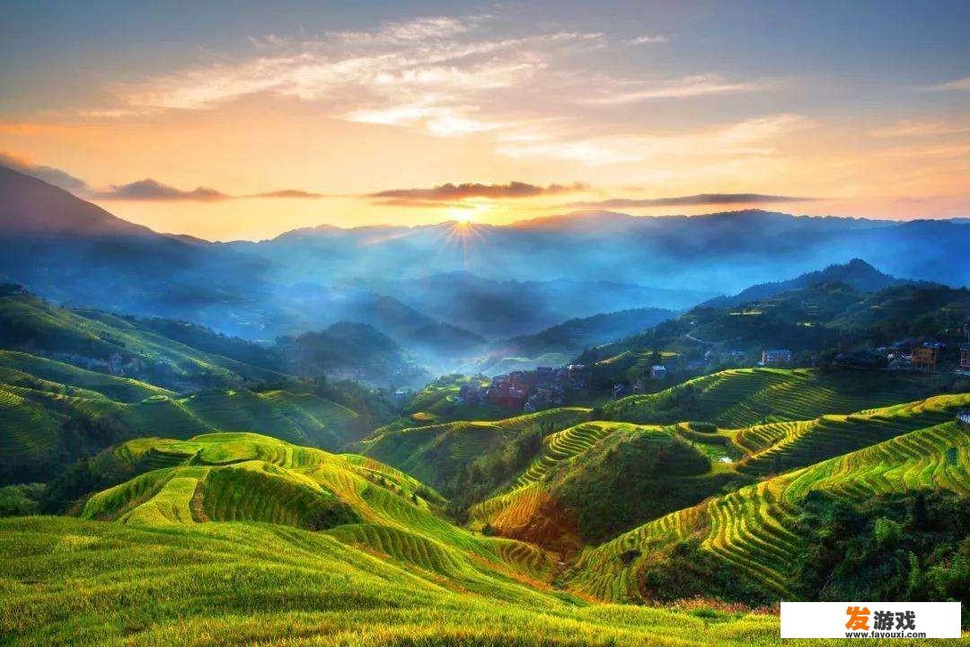 老人旅游，是夫妻两人好还是一群志同道合的朋友一起旅行好？