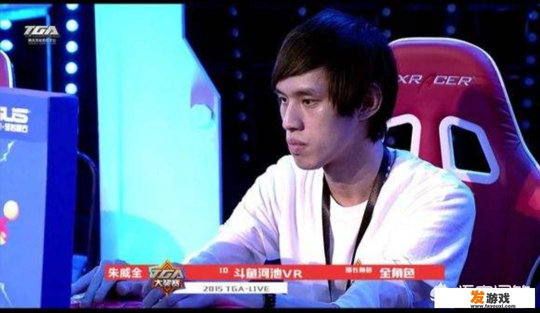 《拳皇97》有对战平台吗？可以联网吗？