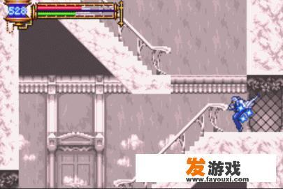 晓月圆舞曲跟苍月十字架的区别？