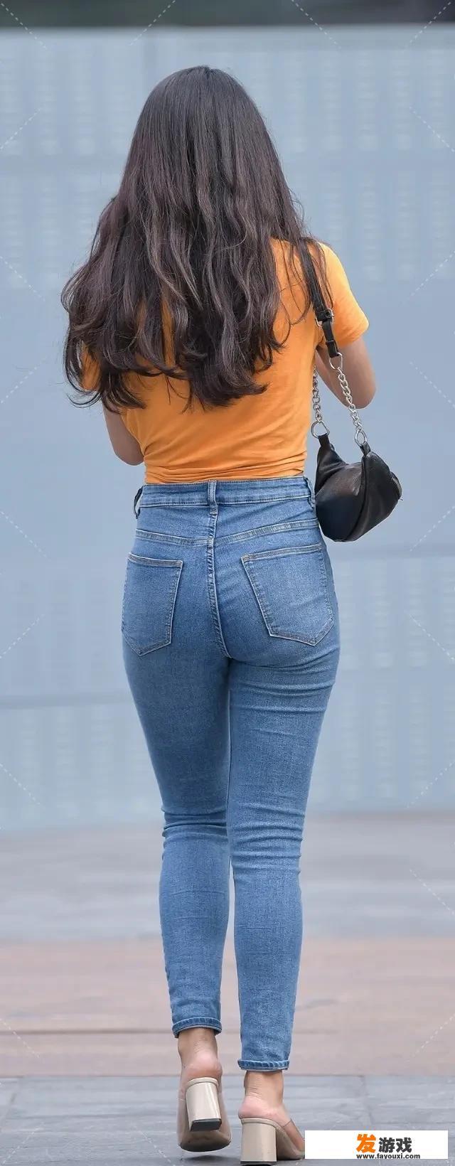 敢不敢晒几张街拍背影图片，值得珍藏那种？