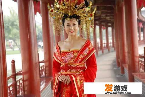 《丰乳肥臀》是一本什么样的书？