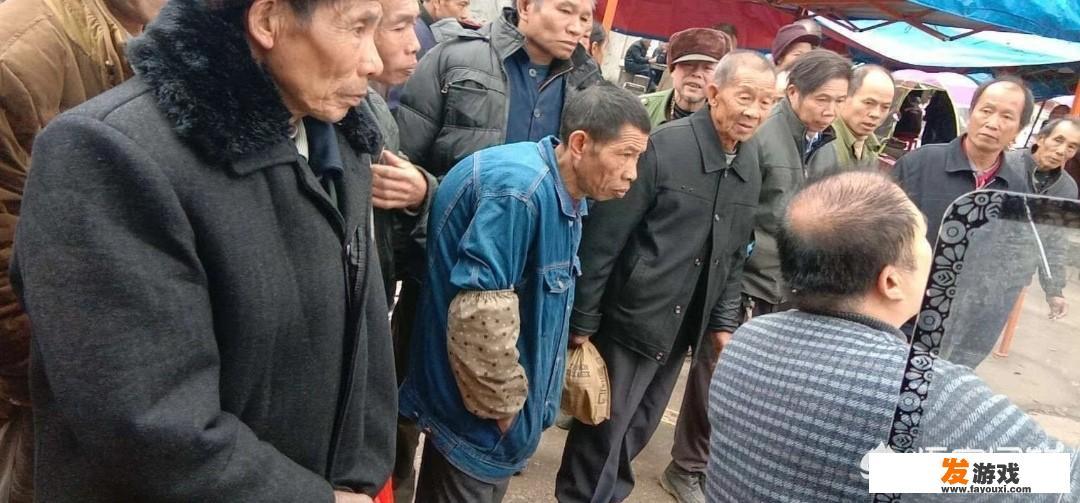 另类的艺术——人体彩绘，是高雅还是趣味？大师们为何越来越让人无法理解？